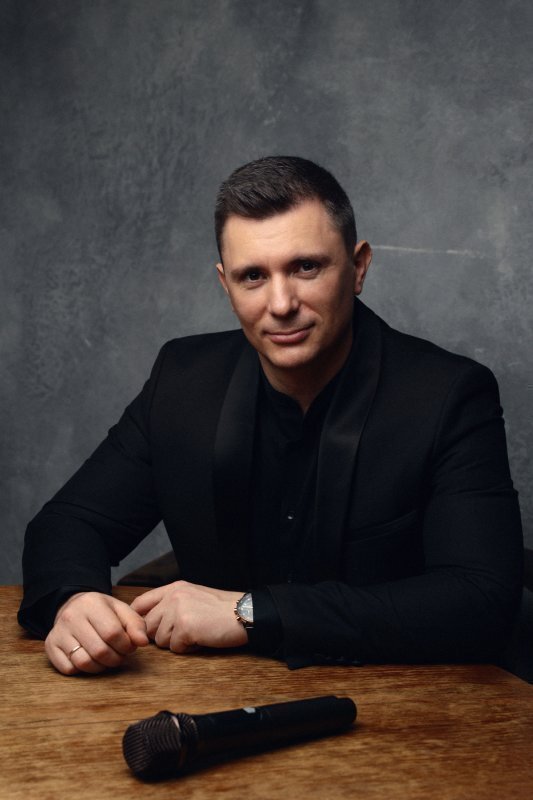 Сергей Кучера, ведущий мероприятий