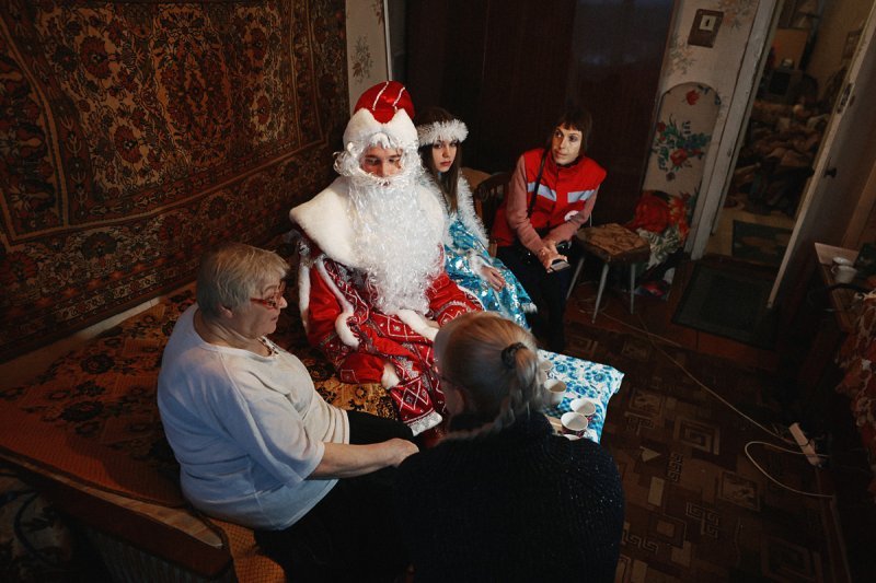 Великий Новгород с Красным Крестом
